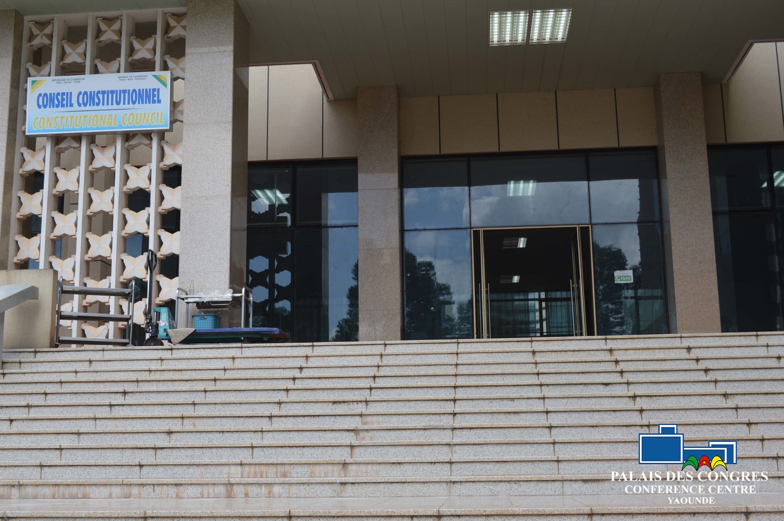 How the Yaounde Conference Centre manages the presence of sovereign institutions on its site 